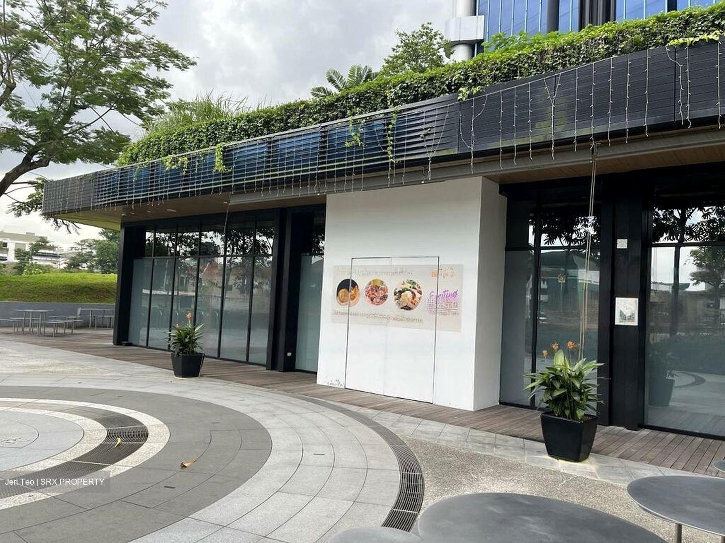 New Tech Park (D19), Retail #526479891